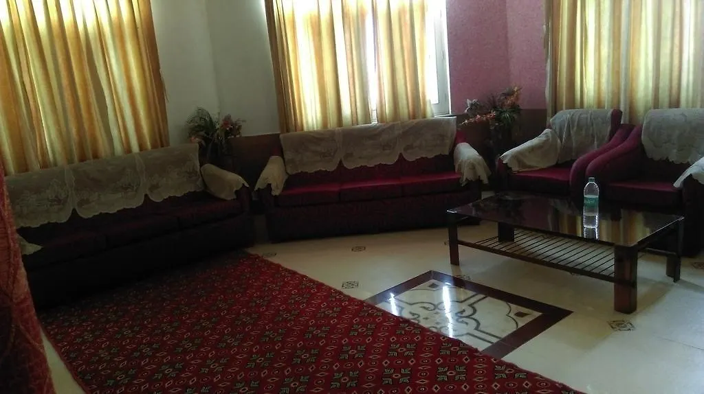 Hotel Pratap Palace Agra
